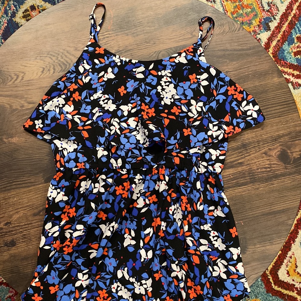 ELLE Dress - Picture 5 of 6